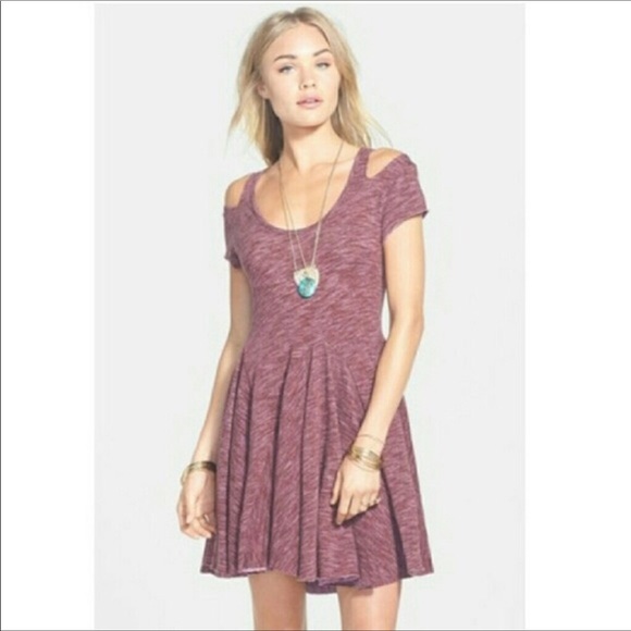 Free People Dresses & Skirts - Free People beach cold shoulder dress